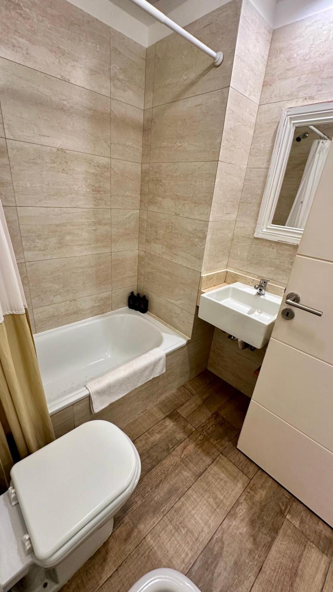 Roma Recoleta Design * Buenos Aires